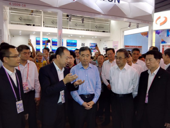 聚焦廣交會(huì)|國(guó)務(wù)院副總理汪洋、烏拉圭總統(tǒng)巴斯克斯矚目九洲